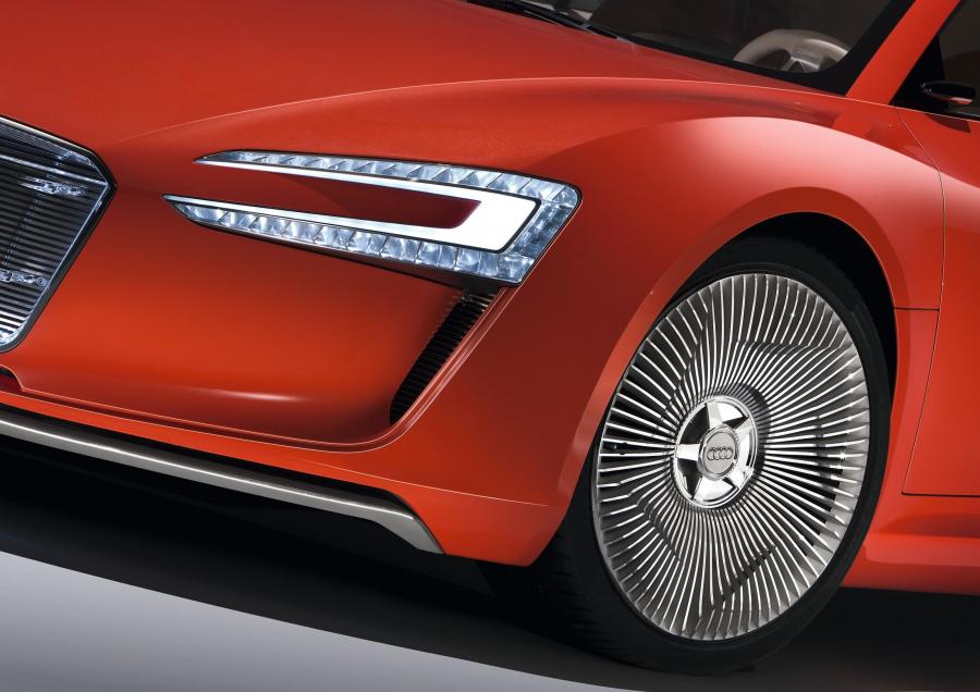 Детали экстерьера Audi e-Tron Concept 2009 года  (фото 29 из 68)